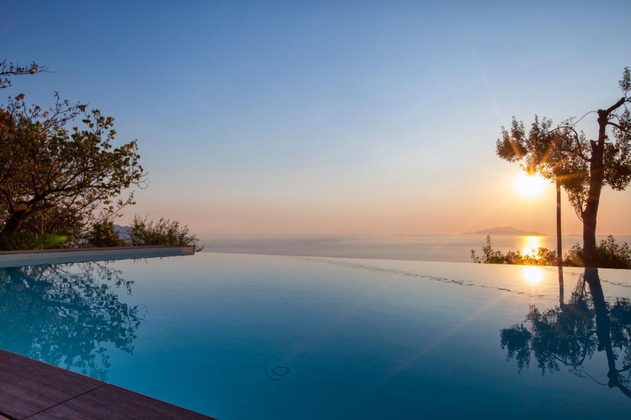 Resort Ferrara Villa Multa Quies Massa Lubrense Exterior foto